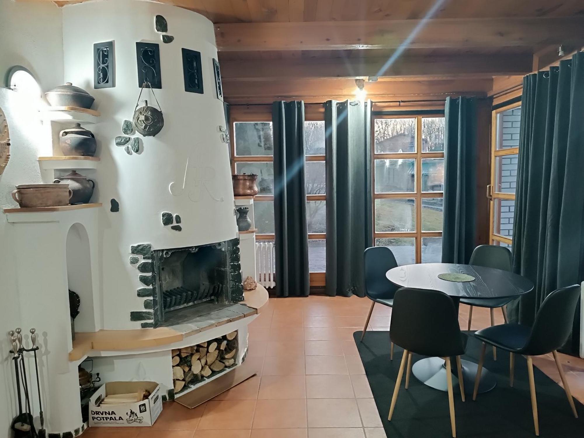 Villa Ema Сараево Екстериор снимка