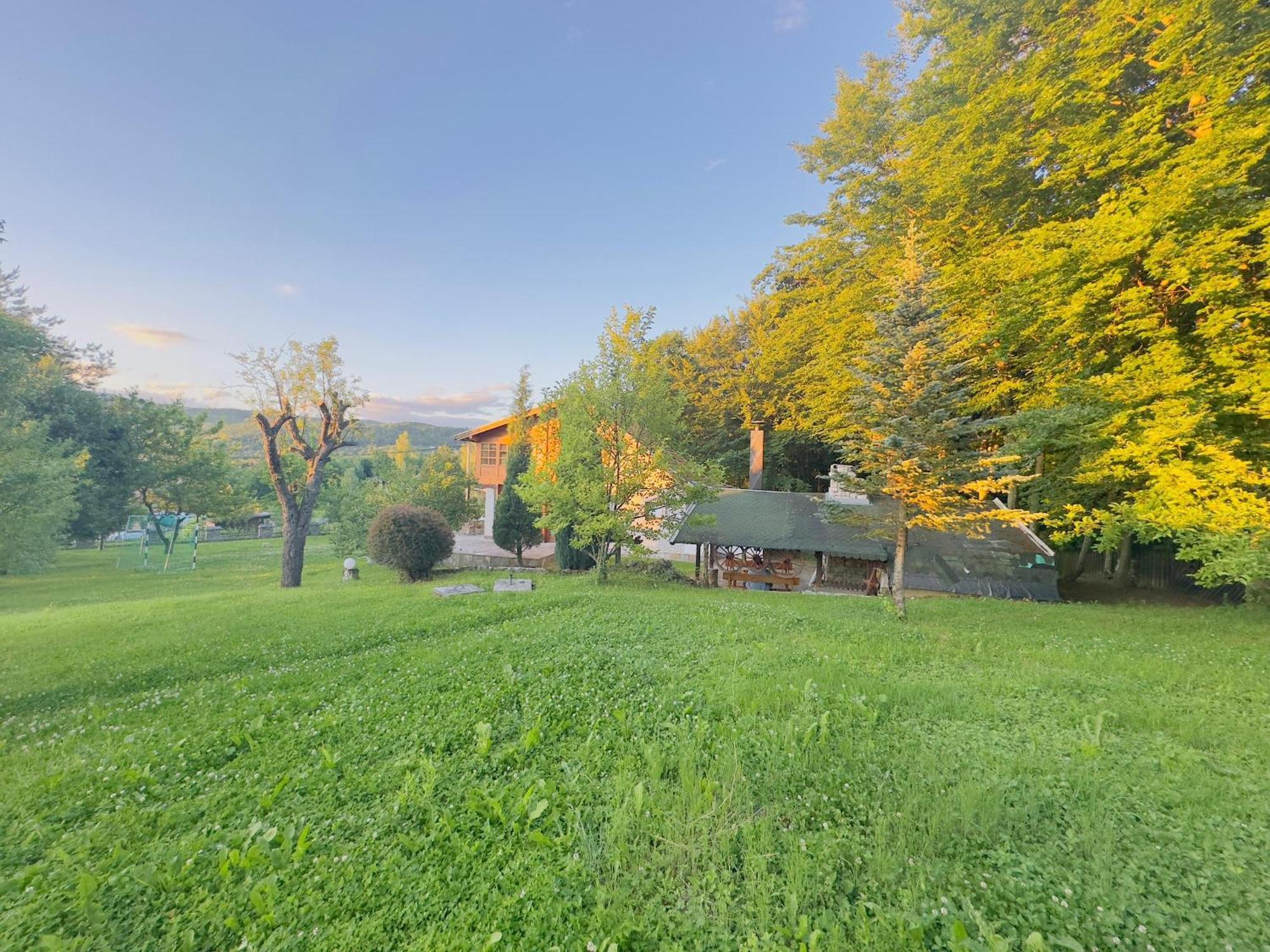 Villa Ema Сараево Екстериор снимка