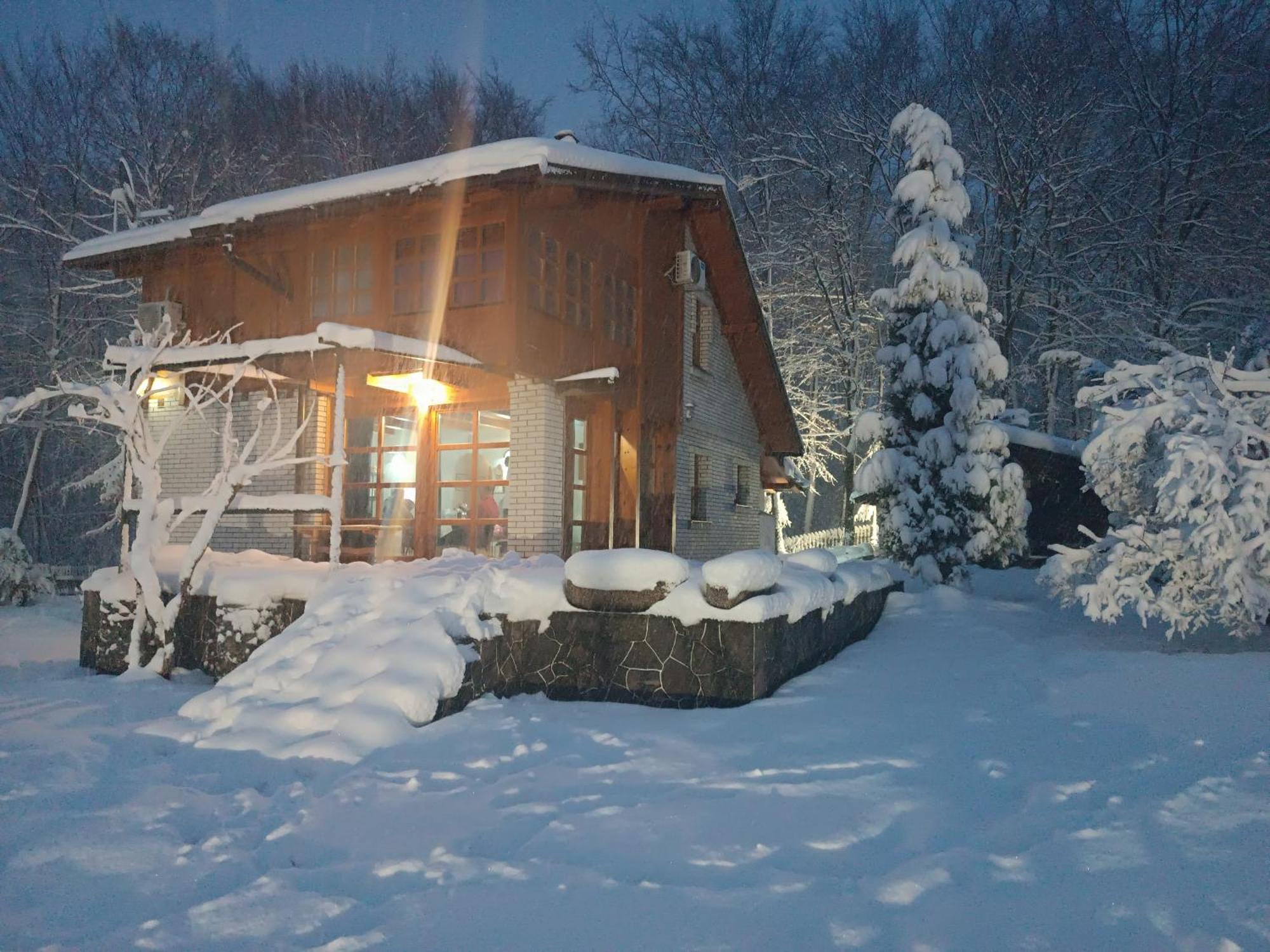 Villa Ema Сараево Екстериор снимка