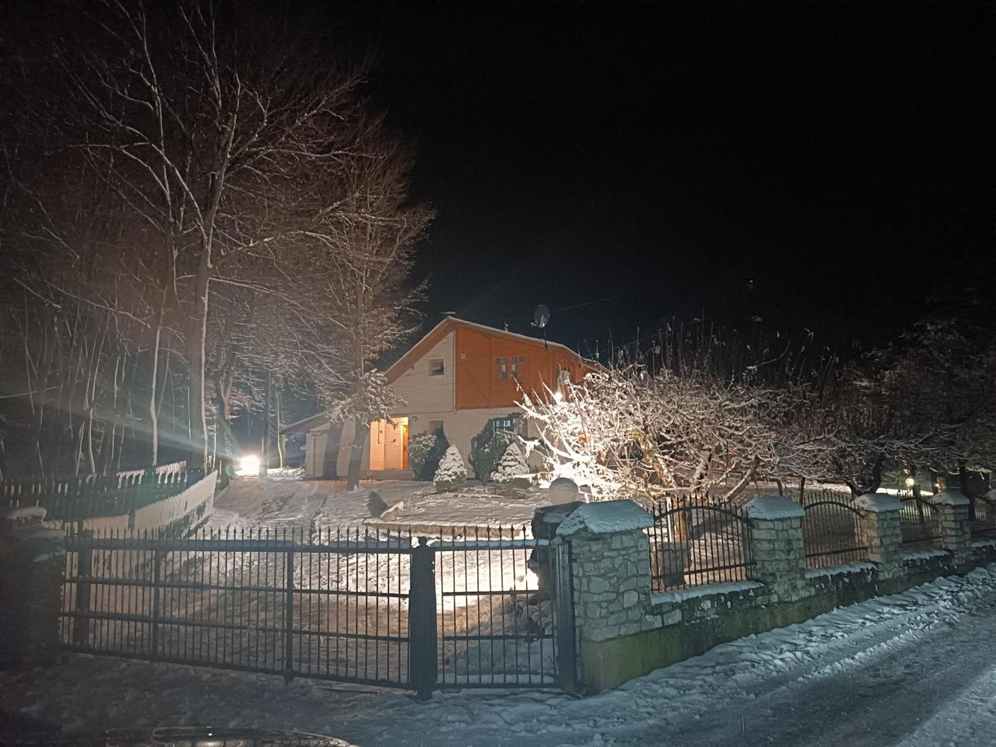 Villa Ema Сараево Екстериор снимка